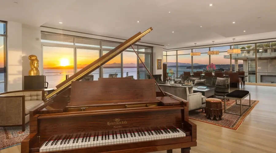 99 Union St, Seattle, Washington, United States, 2 Bedrooms Bedrooms, ,1 BathroomBathrooms,Condo,For Sale,Four Seasons Private Residences,Union ,1652293