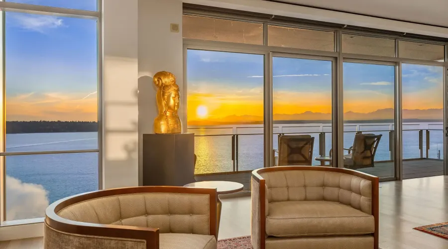 99 Union St, Seattle, Washington, United States, 2 Bedrooms Bedrooms, ,1 BathroomBathrooms,Condo,For Sale,Four Seasons Private Residences,Union ,1652293