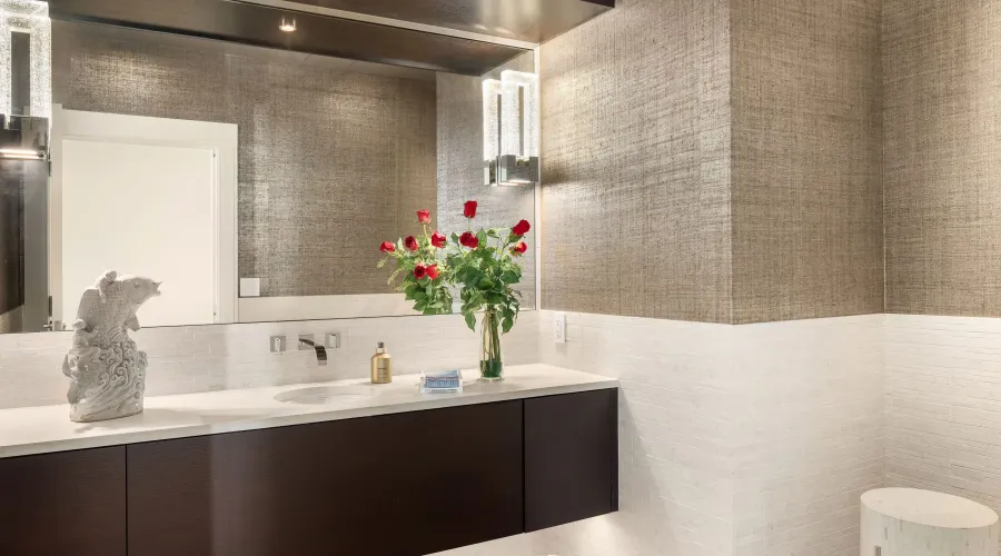 99 Union St, Seattle, Washington, United States, 2 Bedrooms Bedrooms, ,1 BathroomBathrooms,Condo,For Sale,Four Seasons Private Residences,Union ,1652293