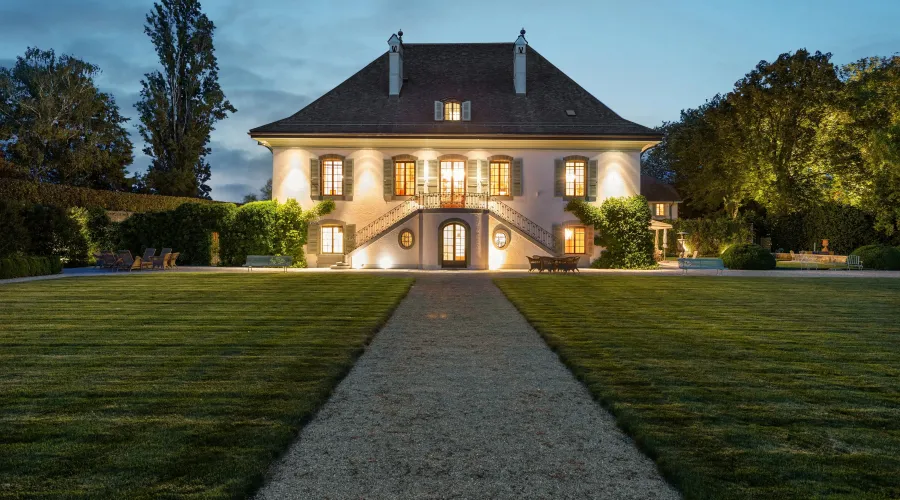 Switzerland, 8 Bedrooms Bedrooms, ,8 BathroomsBathrooms,For Sale,For Sale,1652384