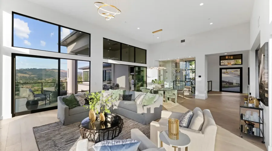 3917 Skyfarm Dr, Santa Rosa, California, 95403, United States, 5 Bedrooms Bedrooms, ,7 BathroomsBathrooms,Residential,For Sale,Skyfarm,1654040