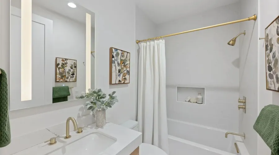 3917 Skyfarm Dr, Santa Rosa, California, 95403, United States, 5 Bedrooms Bedrooms, ,7 BathroomsBathrooms,Residential,For Sale,Skyfarm,1654040