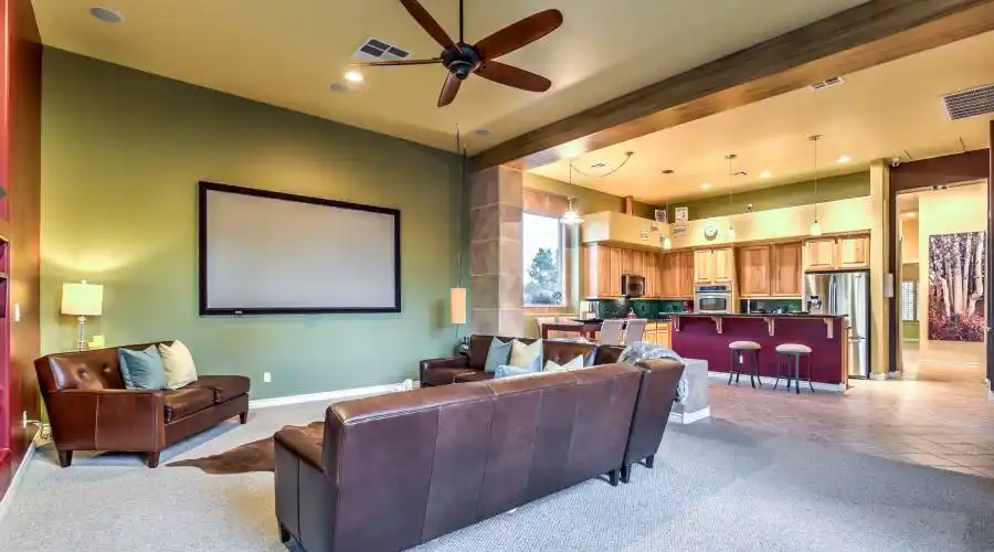 280 E Maulding Avenue,Las Vegas,Nevada 89123,United States,4 Bedrooms Bedrooms,8 Rooms Rooms,3 BathroomsBathrooms,Residential,E Maulding,162395