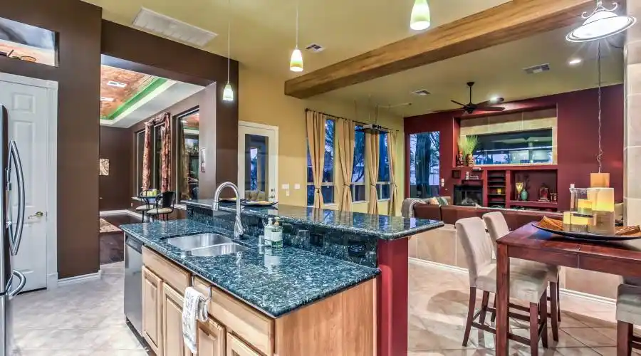 280 E Maulding Avenue,Las Vegas,Nevada 89123,United States,4 Bedrooms Bedrooms,8 Rooms Rooms,3 BathroomsBathrooms,Residential,E Maulding,162395