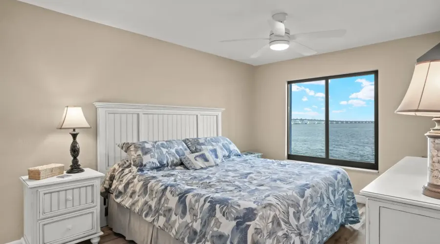 760 Sextant Drive, Sanibel, Florida, 33957, United States, 2 Bedrooms Bedrooms, 2 Rooms Rooms,8 BathroomsBathrooms,Condo,For Sale,Mariner Pointe,Sextant,2,1664365