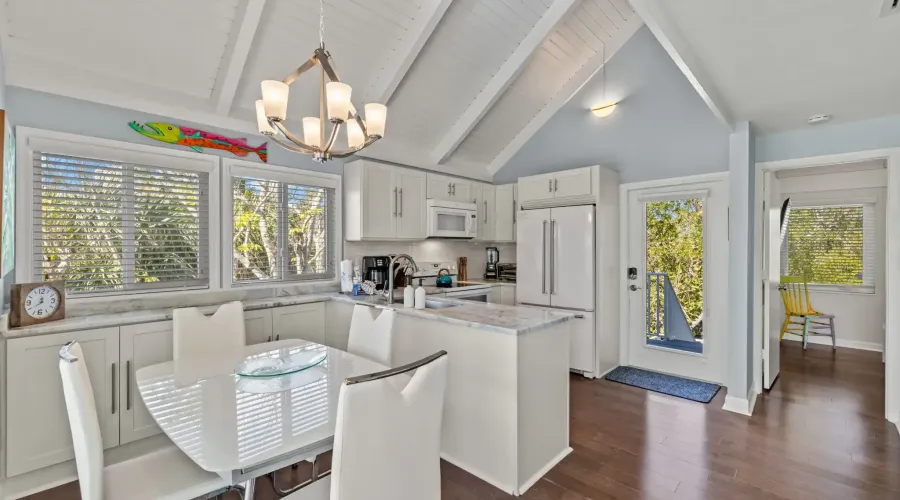 1799 Middle Gulf Drive, Sanibel, Florida, 33957, United States, 2 Bedrooms Bedrooms, 9 Rooms Rooms,2 BathroomsBathrooms,Condo,For Sale,Sea Loft Village 105,Middle Gulf,1683810