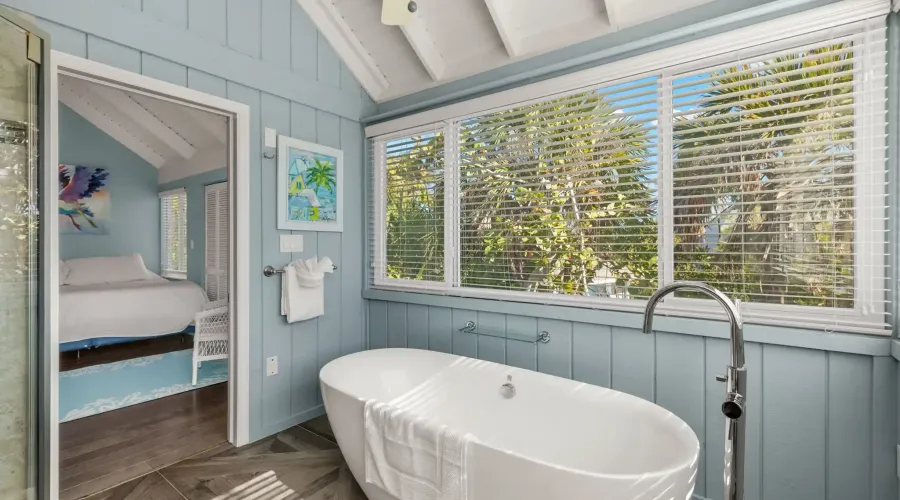 1799 Middle Gulf Drive, Sanibel, Florida, 33957, United States, 2 Bedrooms Bedrooms, 9 Rooms Rooms,2 BathroomsBathrooms,Condo,For Sale,Sea Loft Village 105,Middle Gulf,1683810