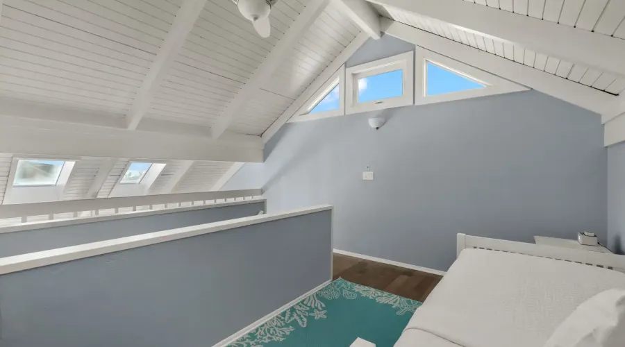 1799 Middle Gulf Drive, Sanibel, Florida, 33957, United States, 2 Bedrooms Bedrooms, 9 Rooms Rooms,2 BathroomsBathrooms,Condo,For Sale,Sea Loft Village 105,Middle Gulf,1683810