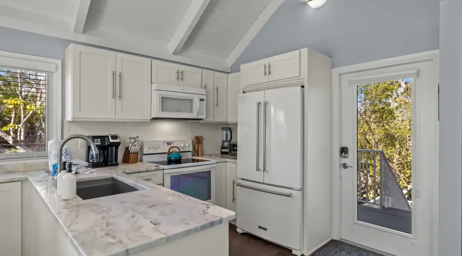 1799 Middle Gulf Drive, Sanibel, Florida, 33957, United States, 2 Bedrooms Bedrooms, 9 Rooms Rooms,2 BathroomsBathrooms,Condo,For Sale,Sea Loft Village 105,Middle Gulf,1683810
