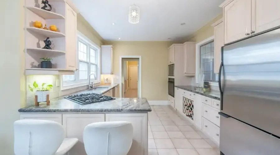 3248 Barchester Crt, Mississauga, Ontario, L5L 5Z1, Canada, 4 Bedrooms Bedrooms, ,5 BathroomsBathrooms,Residential,For Sale,Barchester Crt,1685347