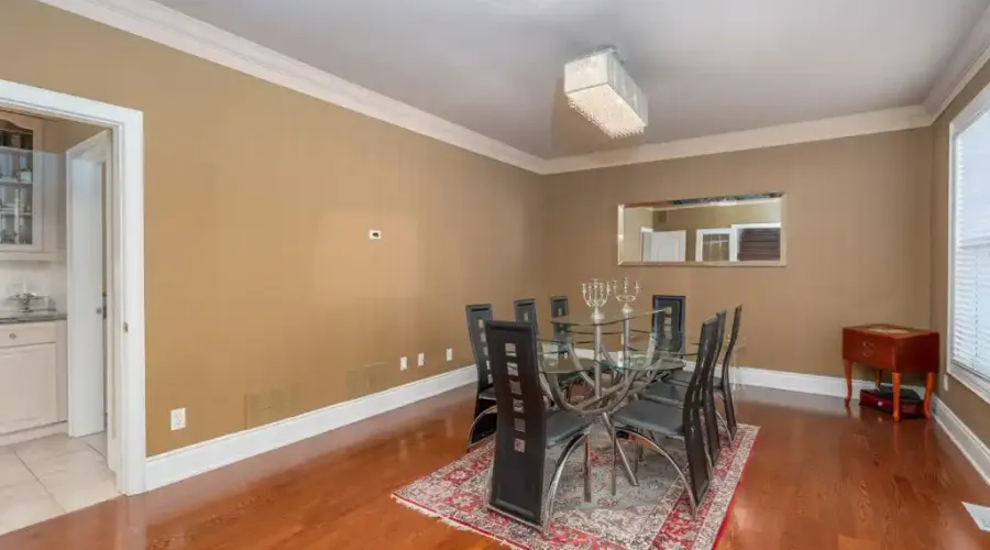 3248 Barchester Crt, Mississauga, Ontario, L5L 5Z1, Canada, 4 Bedrooms Bedrooms, ,5 BathroomsBathrooms,Residential,For Sale,Barchester Crt,1685347