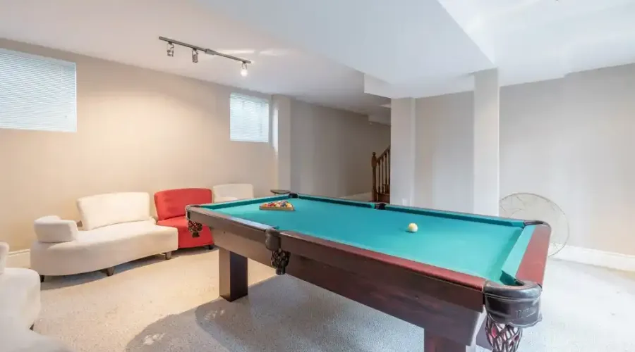 3248 Barchester Crt, Mississauga, Ontario, L5L 5Z1, Canada, 4 Bedrooms Bedrooms, ,5 BathroomsBathrooms,Residential,For Sale,Barchester Crt,1685347