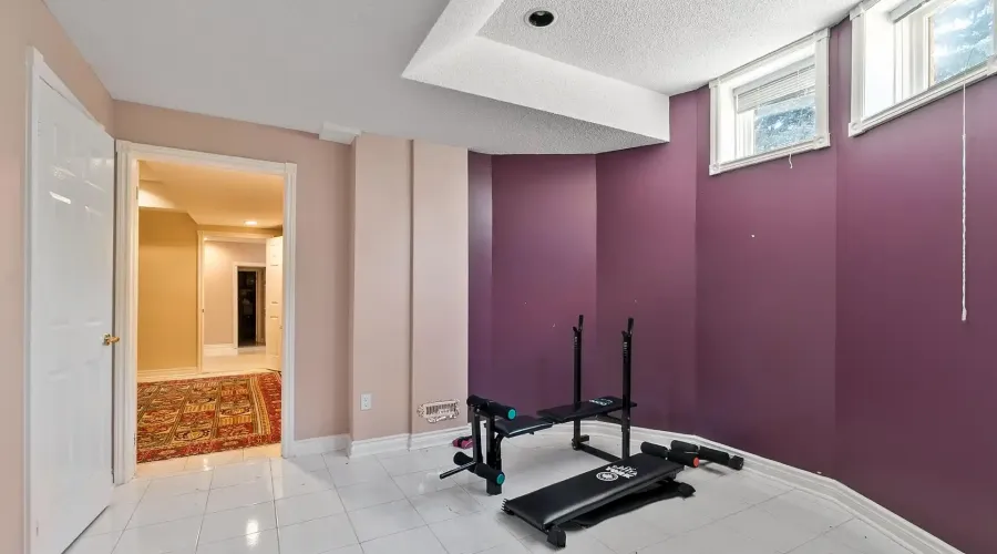 2339 Glengarry Rd, Mississauga, Ontario, L5C 1Y1, Canada, 5 Bedrooms Bedrooms, ,6 BathroomsBathrooms,Residential,For Sale,Glengarry Rd,1687896