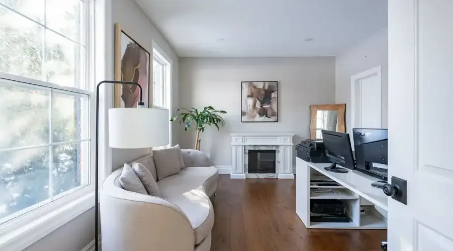 1096 Westbrook Rd, Hamilton, Ontario, L0R 2A0, Canada, 7 Bedrooms Bedrooms, ,8 BathroomsBathrooms,Residential,For Sale,Westbrook Rd,1688891