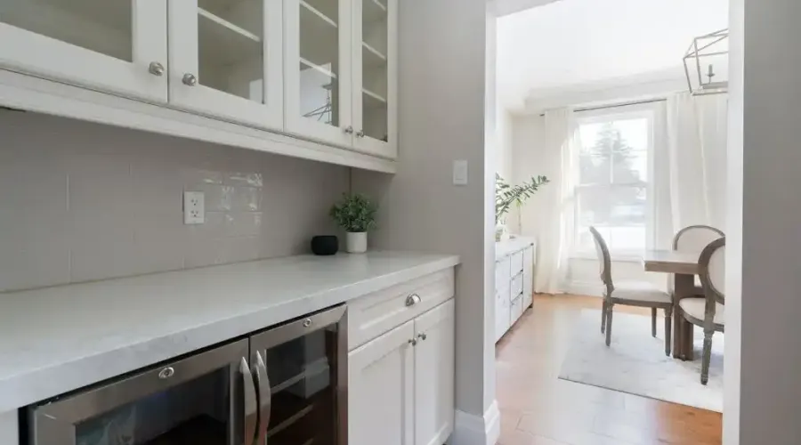 1096 Westbrook Rd, Hamilton, Ontario, L0R 2A0, Canada, 7 Bedrooms Bedrooms, ,8 BathroomsBathrooms,Residential,For Sale,Westbrook Rd,1688891