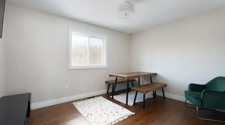 1096 Westbrook Rd, Hamilton, Ontario, L0R 2A0, Canada, 7 Bedrooms Bedrooms, ,8 BathroomsBathrooms,Residential,For Sale,Westbrook Rd,1688891