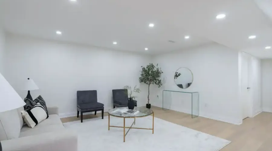 1096 Westbrook Rd, Hamilton, Ontario, L0R 2A0, Canada, 7 Bedrooms Bedrooms, ,8 BathroomsBathrooms,Residential,For Sale,Westbrook Rd,1688891