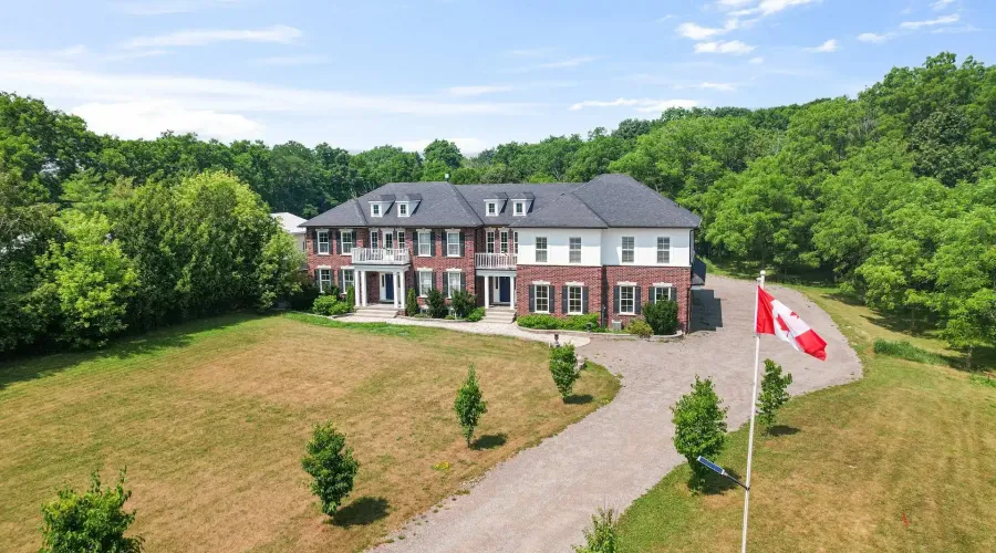 1096 Westbrook Rd, Hamilton, Ontario, L0R 2A0, Canada, 7 Bedrooms Bedrooms, ,8 BathroomsBathrooms,Residential,For Sale,Westbrook Rd,1688891