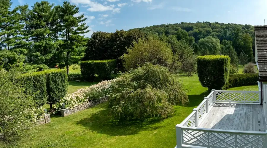 47-49 Crescent Road, Millbrook, New York, 12545, United States, 5 Bedrooms Bedrooms, 15 Rooms Rooms,5 BathroomsBathrooms,Residential,For Sale,Crescent,1689135