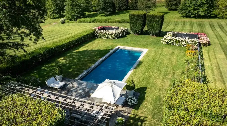 47-49 Crescent Road, Millbrook, New York, 12545, United States, 5 Bedrooms Bedrooms, 15 Rooms Rooms,5 BathroomsBathrooms,Residential,For Sale,Crescent,1689135