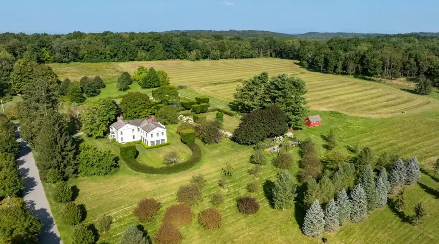 47-49 Crescent Road, Millbrook, New York, 12545, United States, 5 Bedrooms Bedrooms, 15 Rooms Rooms,5 BathroomsBathrooms,Residential,For Sale,Crescent,1689135