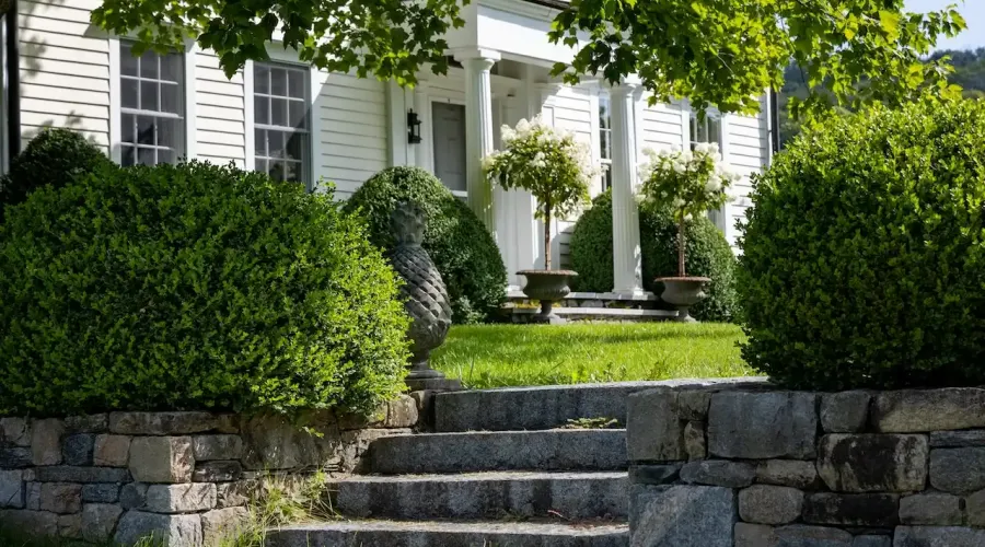 47-49 Crescent Road, Millbrook, New York, 12545, United States, 5 Bedrooms Bedrooms, 15 Rooms Rooms,5 BathroomsBathrooms,Residential,For Sale,Crescent,1689135