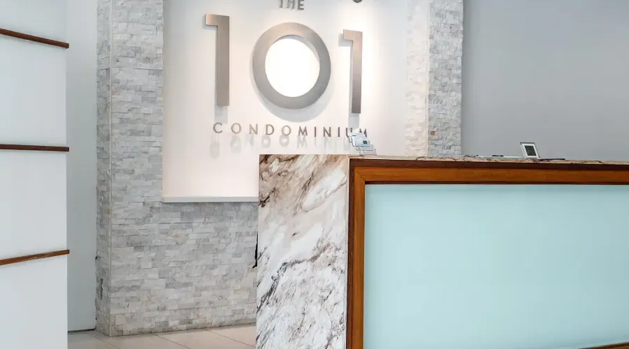 101 S Gulfstream Ave, Sarasota, Florida, 34236, United States, 2 Bedrooms Bedrooms, 4 Rooms Rooms,2 BathroomsBathrooms,Condo,For Sale,The 101 Condominium,Gulfstream ,10,1691915