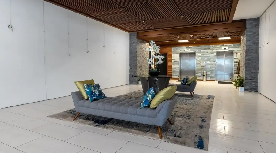 101 S Gulfstream Ave, Sarasota, Florida, 34236, United States, 2 Bedrooms Bedrooms, 4 Rooms Rooms,2 BathroomsBathrooms,Condo,For Sale,The 101 Condominium,Gulfstream ,10,1691915