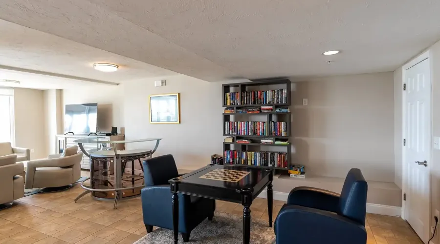 101 S Gulfstream Ave, Sarasota, Florida, 34236, United States, 2 Bedrooms Bedrooms, 4 Rooms Rooms,2 BathroomsBathrooms,Condo,For Sale,The 101 Condominium,Gulfstream ,10,1691915