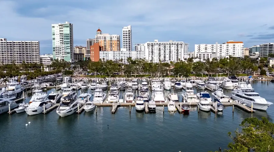 101 S Gulfstream Ave, Sarasota, Florida, 34236, United States, 2 Bedrooms Bedrooms, 4 Rooms Rooms,2 BathroomsBathrooms,Condo,For Sale,The 101 Condominium,Gulfstream ,10,1691915