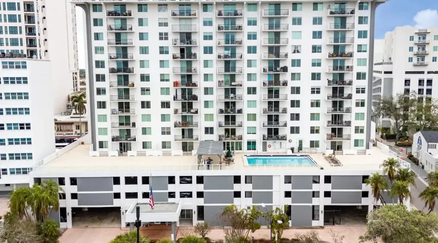 101 S Gulfstream Ave, Sarasota, Florida, 34236, United States, 2 Bedrooms Bedrooms, 4 Rooms Rooms,2 BathroomsBathrooms,Condo,For Sale,The 101 Condominium,Gulfstream ,10,1691915