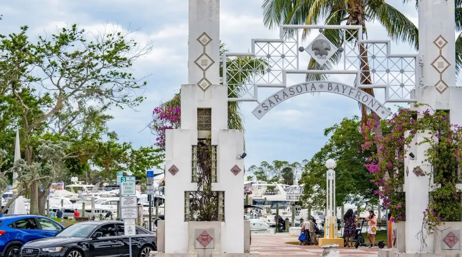 101 S Gulfstream Ave, Sarasota, Florida, 34236, United States, 2 Bedrooms Bedrooms, 4 Rooms Rooms,2 BathroomsBathrooms,Condo,For Sale,The 101 Condominium,Gulfstream ,10,1691915
