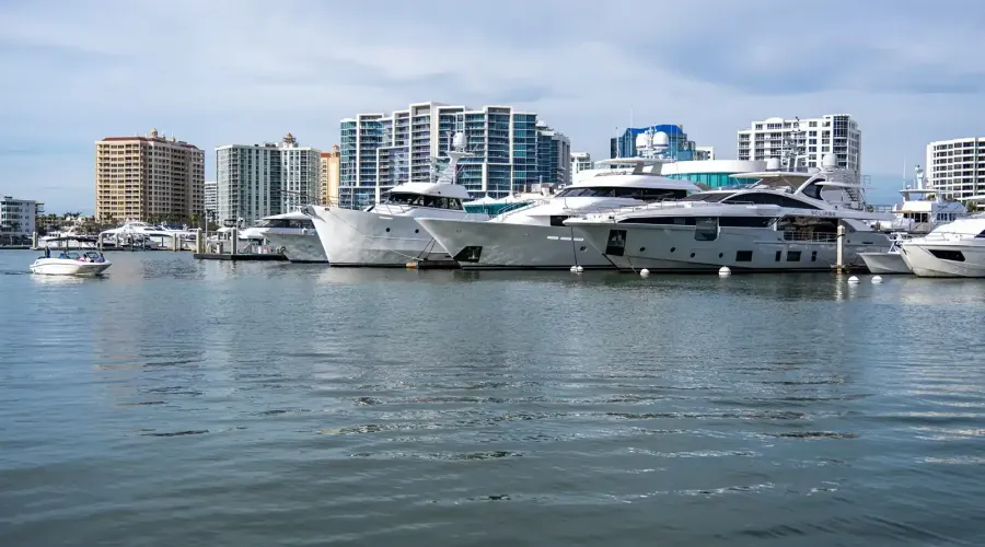 101 S Gulfstream Ave, Sarasota, Florida, 34236, United States, 2 Bedrooms Bedrooms, 4 Rooms Rooms,2 BathroomsBathrooms,Condo,For Sale,The 101 Condominium,Gulfstream ,10,1691915