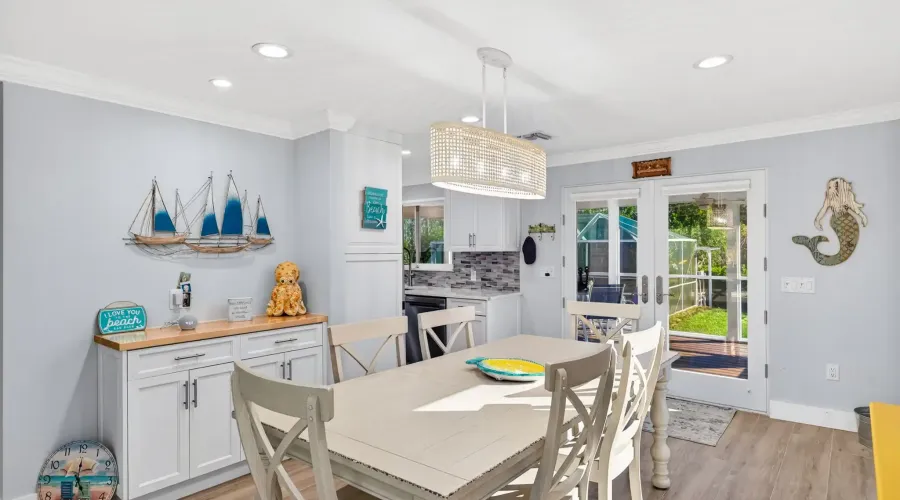 1825 Middle Gulf Drive, Sanibel, Florida, 33957, United States, 3 Bedrooms Bedrooms, 11 Rooms Rooms,2 BathroomsBathrooms,Residential,For Sale,Middle Gulf,1692345