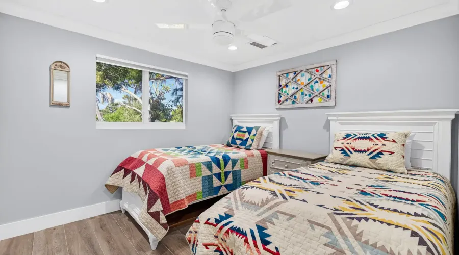 1825 Middle Gulf Drive, Sanibel, Florida, 33957, United States, 3 Bedrooms Bedrooms, 11 Rooms Rooms,2 BathroomsBathrooms,Residential,For Sale,Middle Gulf,1692345