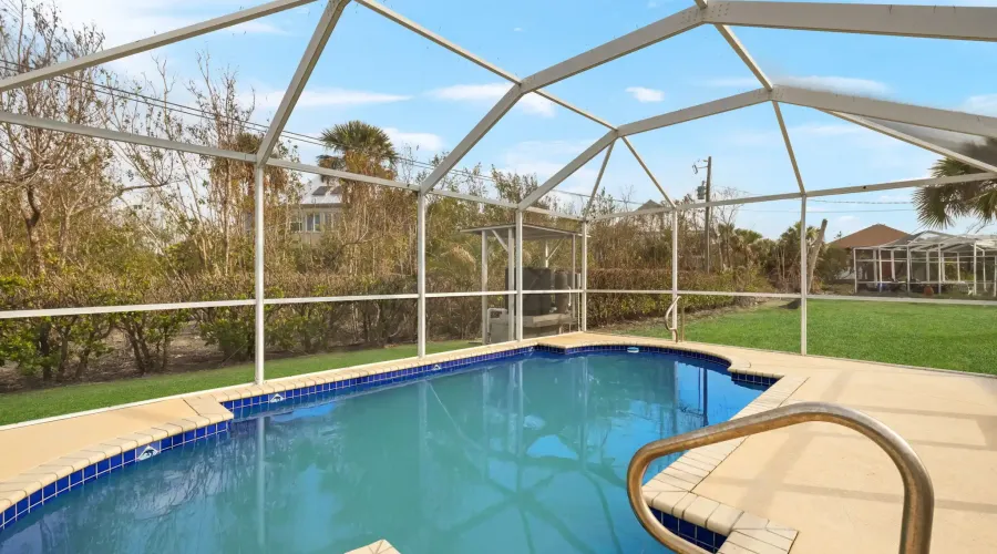 1825 Middle Gulf Drive, Sanibel, Florida, 33957, United States, 3 Bedrooms Bedrooms, 11 Rooms Rooms,2 BathroomsBathrooms,Residential,For Sale,Middle Gulf,1692345