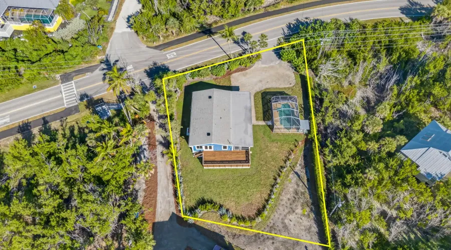 1825 Middle Gulf Drive, Sanibel, Florida, 33957, United States, 3 Bedrooms Bedrooms, 11 Rooms Rooms,2 BathroomsBathrooms,Residential,For Sale,Middle Gulf,1692345