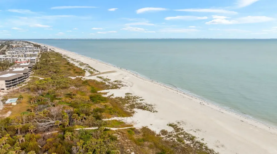 1825 Middle Gulf Drive, Sanibel, Florida, 33957, United States, 3 Bedrooms Bedrooms, 11 Rooms Rooms,2 BathroomsBathrooms,Residential,For Sale,Middle Gulf,1692345