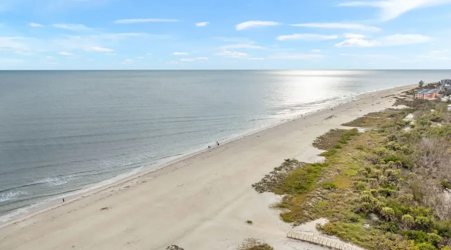 1825 Middle Gulf Drive, Sanibel, Florida, 33957, United States, 3 Bedrooms Bedrooms, 11 Rooms Rooms,2 BathroomsBathrooms,Residential,For Sale,Middle Gulf,1692345