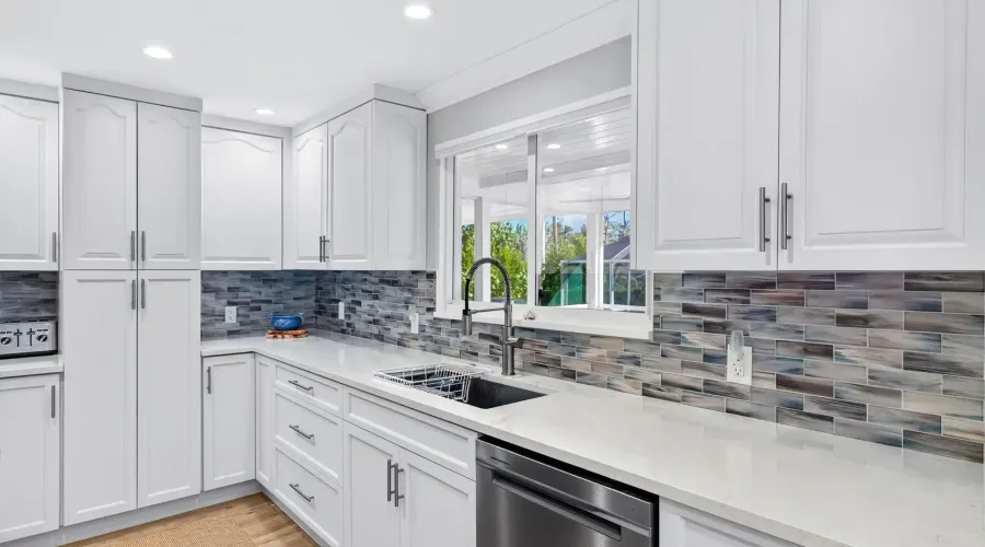 1825 Middle Gulf Drive, Sanibel, Florida, 33957, United States, 3 Bedrooms Bedrooms, 11 Rooms Rooms,2 BathroomsBathrooms,Residential,For Sale,Middle Gulf,1692345