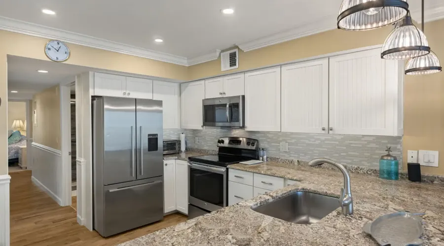 11400 Old Lodge Lane, Captiva, Florida, 33924, United States, 2 Bedrooms Bedrooms, 7 Rooms Rooms,2 BathroomsBathrooms,Condo,For Sale,Captiva Hide-a-way,Old Lodge,2,1693300