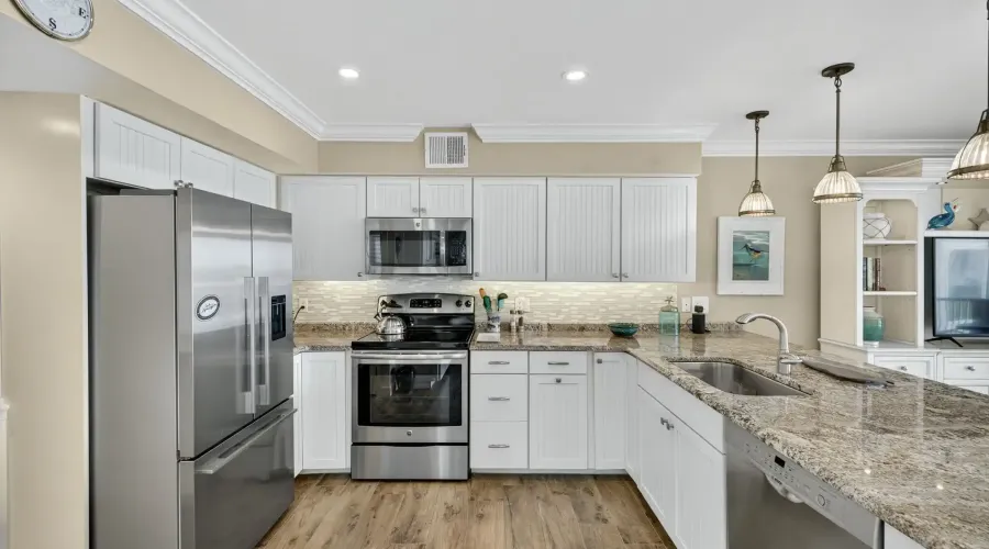 11400 Old Lodge Lane, Captiva, Florida, 33924, United States, 2 Bedrooms Bedrooms, 7 Rooms Rooms,2 BathroomsBathrooms,Condo,For Sale,Captiva Hide-a-way,Old Lodge,2,1693300