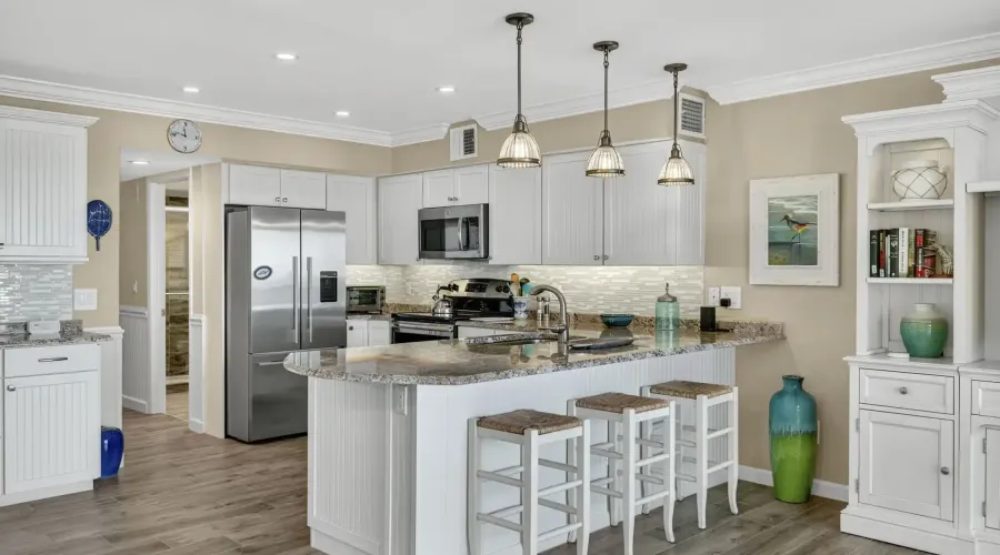 11400 Old Lodge Lane, Captiva, Florida, 33924, United States, 2 Bedrooms Bedrooms, 7 Rooms Rooms,2 BathroomsBathrooms,Condo,For Sale,Captiva Hide-a-way,Old Lodge,2,1693300