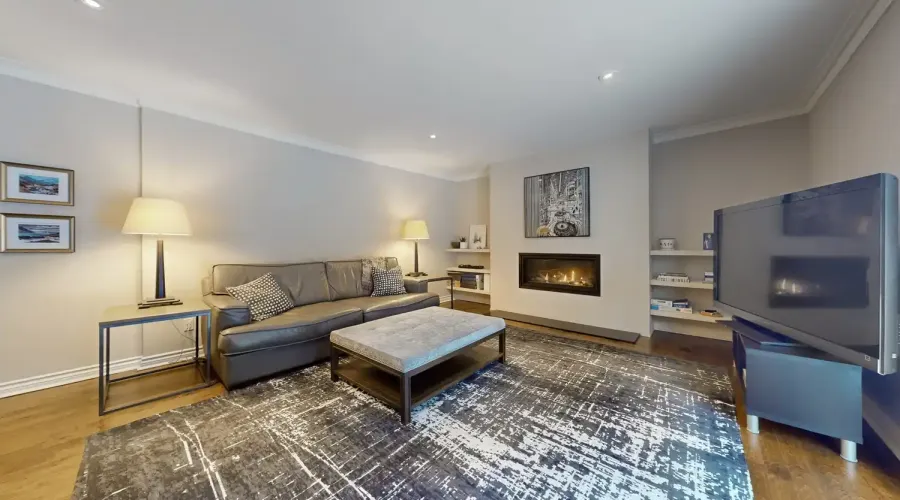 544 Woodland Acres Crescent, Vaughan, Ontario, Canada, 4 Bedrooms Bedrooms, ,3 BathroomsBathrooms,Residential,For Sale,Woodland Acres,1693773