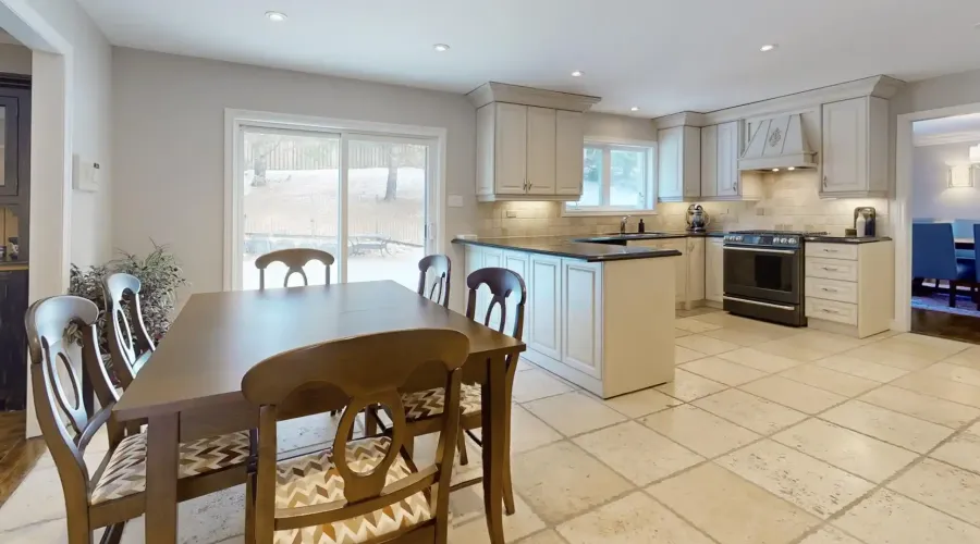 544 Woodland Acres Crescent, Vaughan, Ontario, Canada, 4 Bedrooms Bedrooms, ,3 BathroomsBathrooms,Residential,For Sale,Woodland Acres,1693773