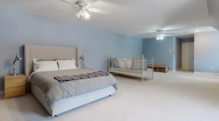 544 Woodland Acres Crescent, Vaughan, Ontario, Canada, 4 Bedrooms Bedrooms, ,3 BathroomsBathrooms,Residential,For Sale,Woodland Acres,1693773