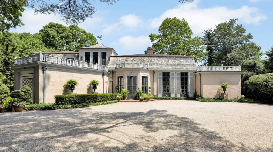 804 Main Street, Cotuit, Massachusetts, 02635, United States, 4 Bedrooms Bedrooms, ,5 BathroomsBathrooms,Residential,For Sale,804 Main Street,1696179