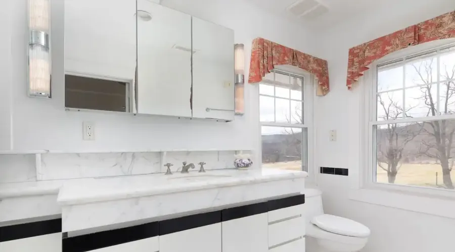 1669 Silver Street, Sheffield, Massachusetts, United States, 4 Bedrooms Bedrooms, 10 Rooms Rooms,5 BathroomsBathrooms,Residential,For Sale,Silver,1696180