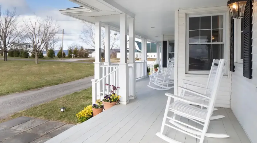 1669 Silver Street, Sheffield, Massachusetts, United States, 4 Bedrooms Bedrooms, 10 Rooms Rooms,5 BathroomsBathrooms,Residential,For Sale,Silver,1696180