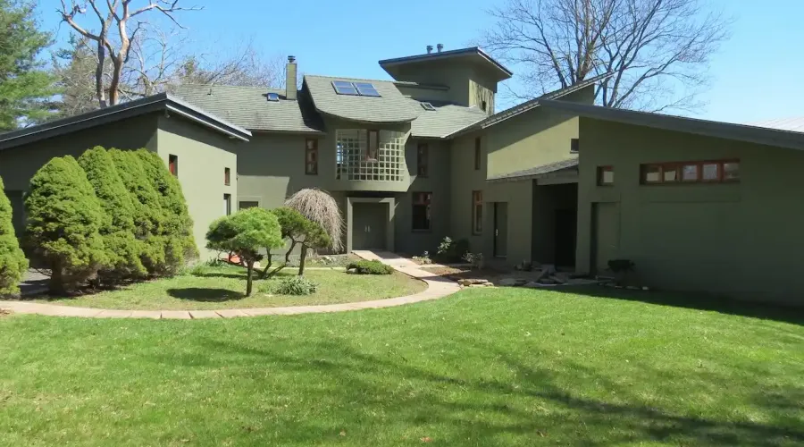 27 Ridge Road, Canton, Connecticut, 06019, United States, 5 Bedrooms Bedrooms, 11 Rooms Rooms,2 BathroomsBathrooms,Residential,For Sale,Ridge Road,1696182